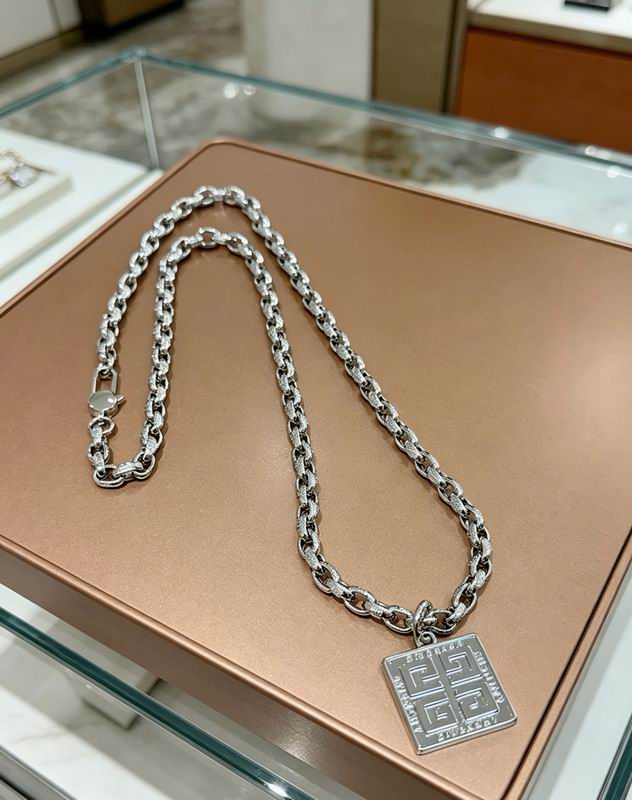 Givenchy Necklace 08yxs02